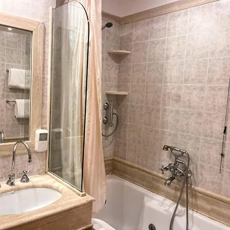 Chic Tivoli Baths